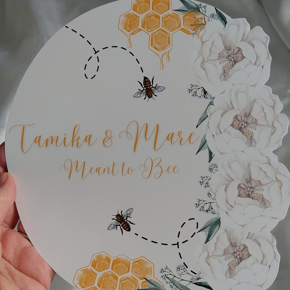 Meant to Bee Cut Out Menu | Charger Insert | Engagement Dinner Party Decorations - Picture 2 of 3
